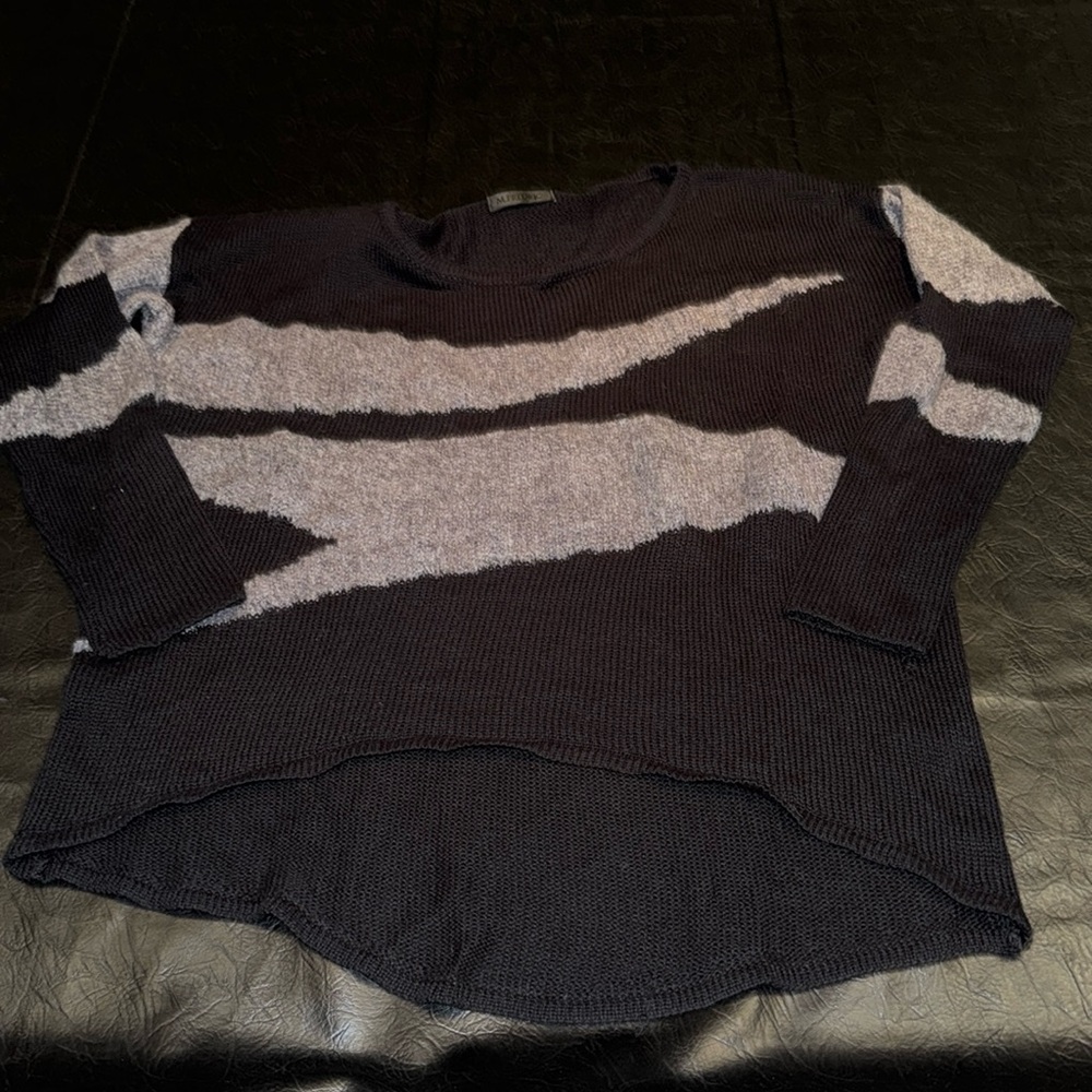 Sweater by M. Frederick, EUC, Size L, Black & Gray